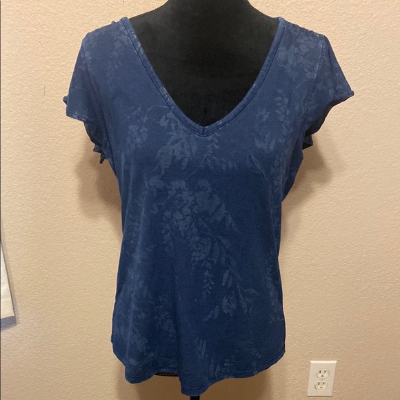 White House Black Market Tops - Blue Floral V-Neck Flutter Braided Sleeve T-Shirt
